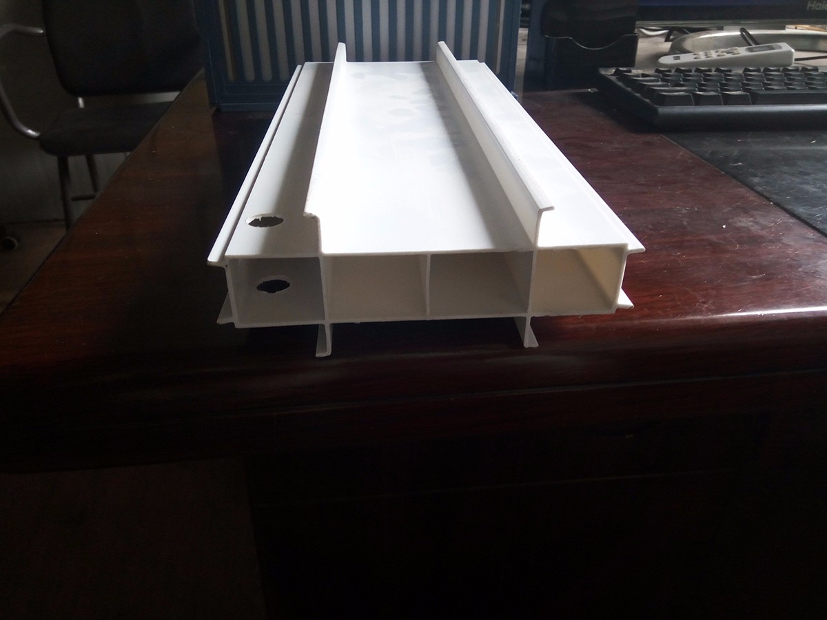 武威立面拉缝板 (1)150MM宽拉缝板